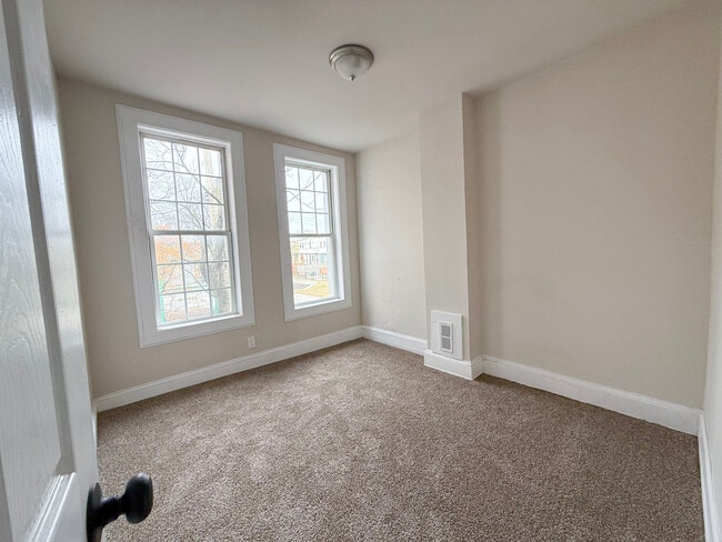 Building Photo - 2702 Greenmount Ave