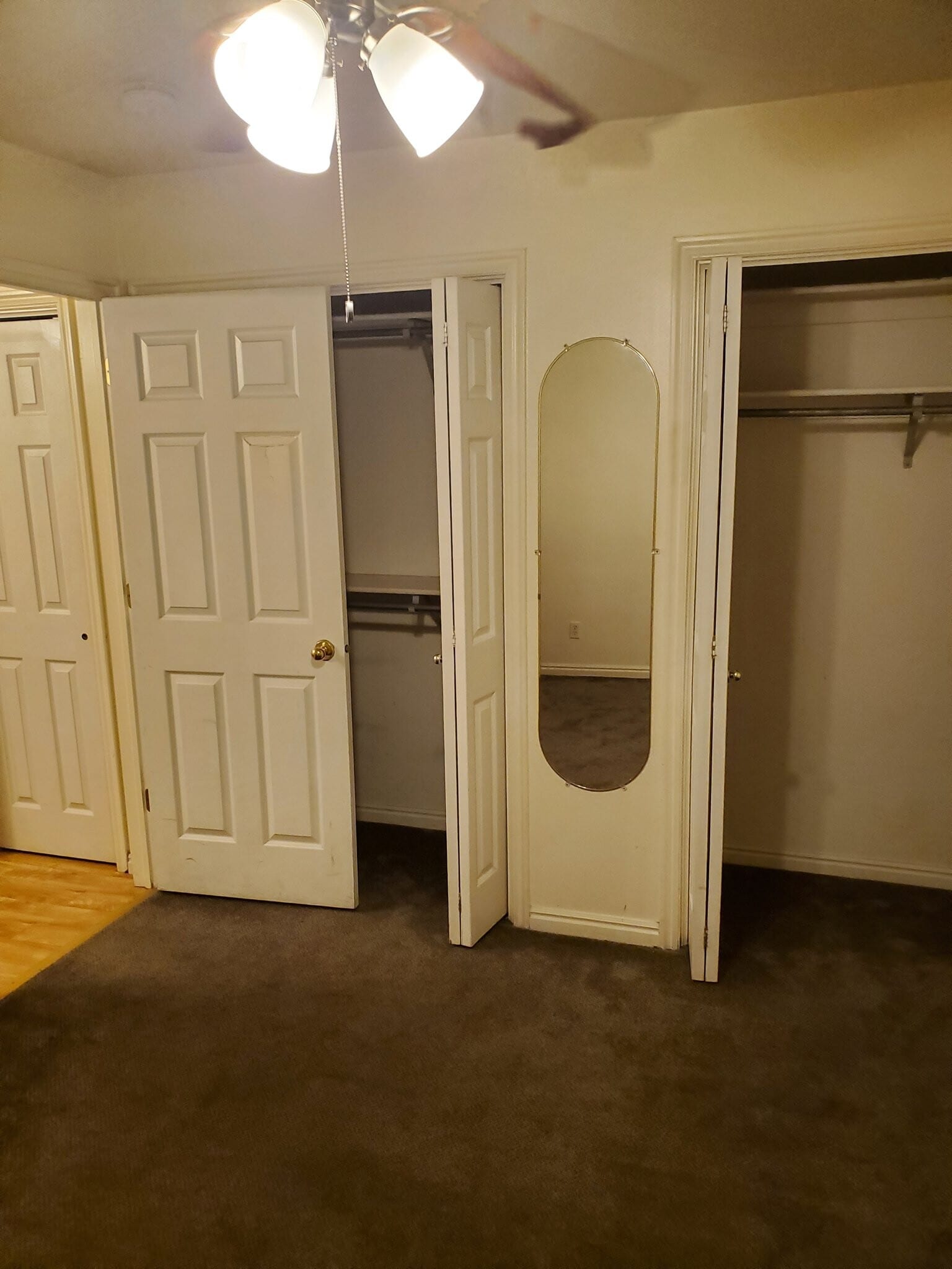 Building Photo - 476 N 300 E