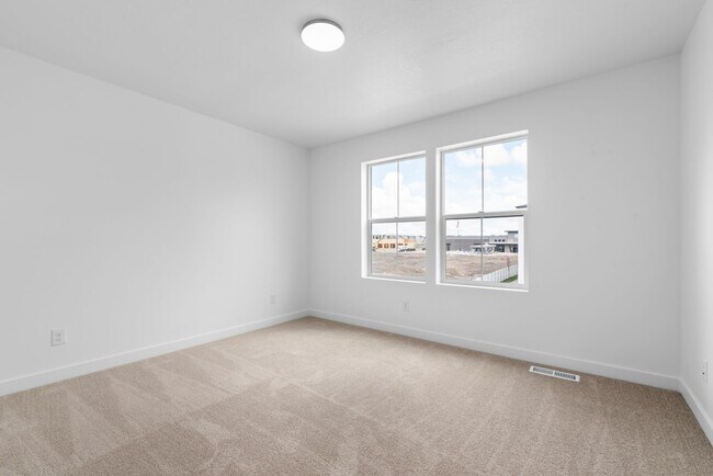 Building Photo - Brand New 3-bed, 3.5-bath Townhome-PAY NOTHING UNTIL JULY 1ST!