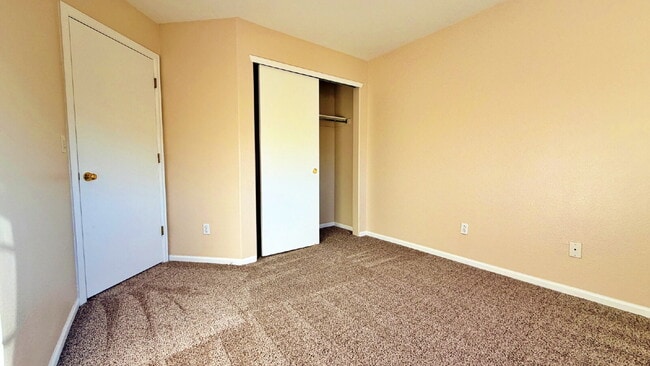 Building Photo - NEW PAINT NEW CARPET!! Fantastic 2-Story Home In Saddle Rock Ridge! 3 Bed 2 Bath 2 Car Garage! Ch...