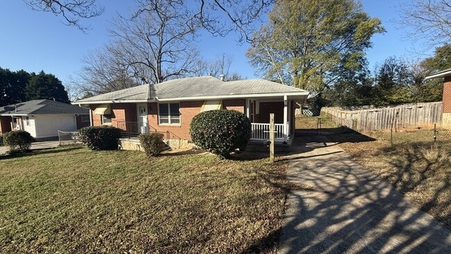 Building Photo - 249 Wayne Ave