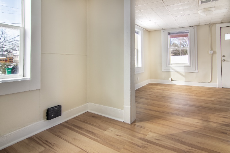 Building Photo - 1038 Summer St NE