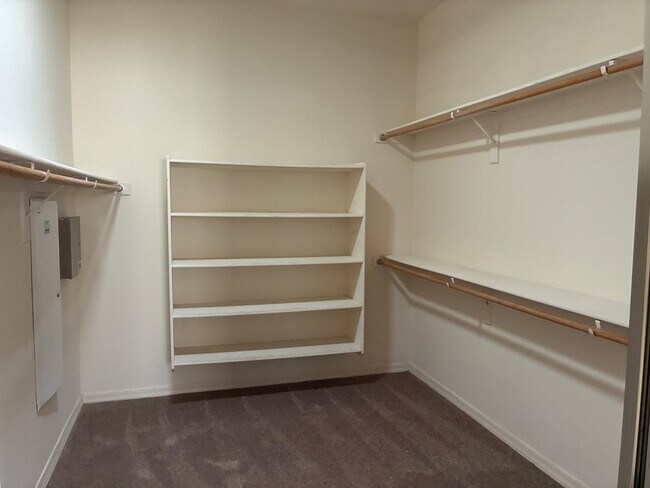 Building Photo - 20973 W Cora Vista