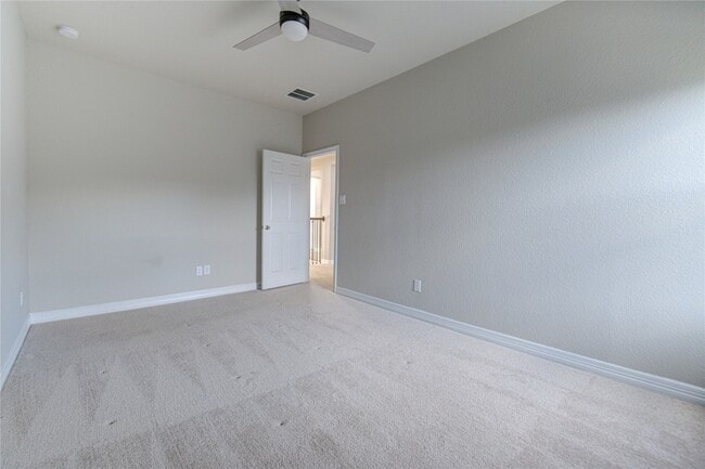 Building Photo - 28918 Woods Rose Ct