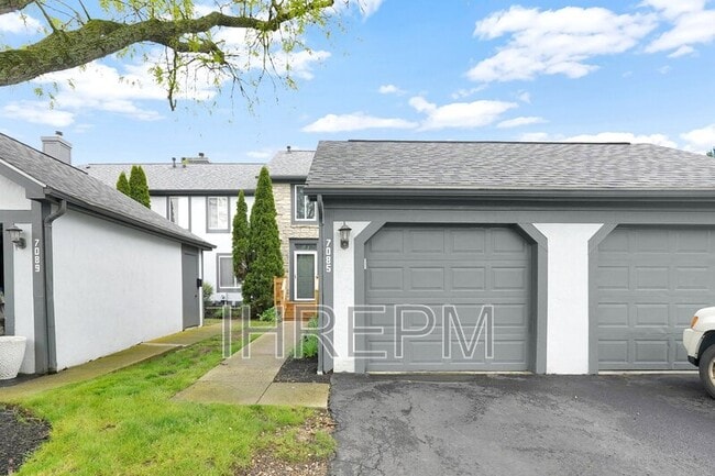 Building Photo - 7085 Muirfield Dr