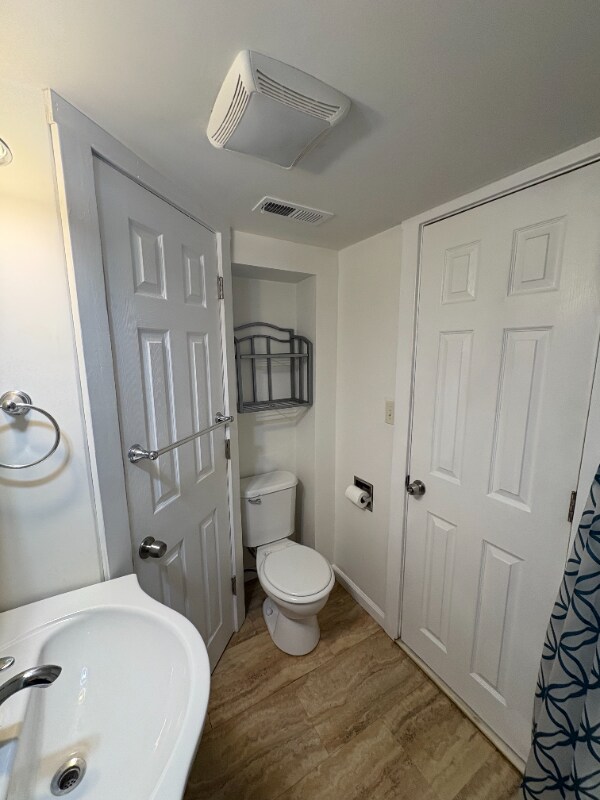 Building Photo - 15 Albany St