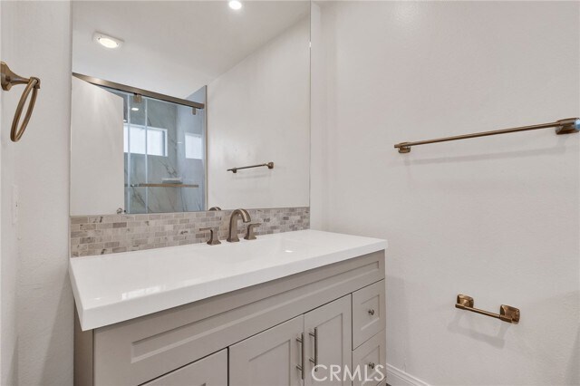 Building Photo - 3935 Bluff Pl