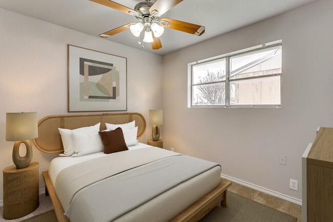 Building Photo - *BACK TO SCHOOL MOVE IN SPECIAL* $200 OFF ...