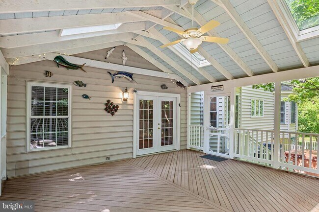 Building Photo - 3689 N Carolina Ave