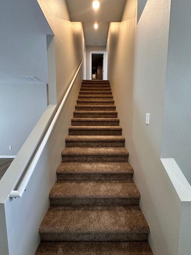 Building Photo - 2546/2542 Granite Drive NW