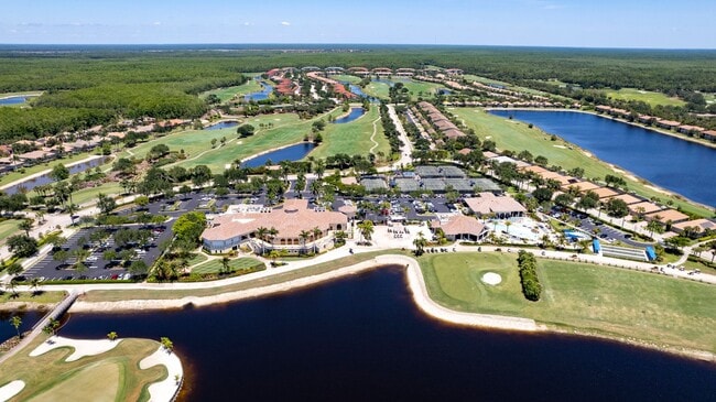 Building Photo - ** HERITAGE BAY ** 2 BED / 2 BATH - CONDO ...