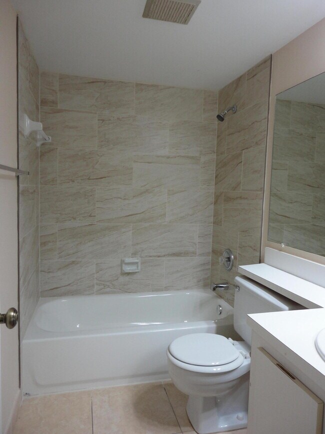 Building Photo - 4717 Sable Pine Cir