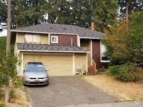 Building Photo - 3 bedroom in Renton WA 98058