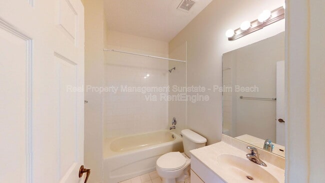 Building Photo - 155 Bella Vista Way