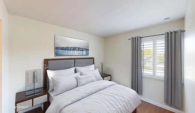 Building Photo - Beautiful Second-Floor Condo in the Desirable 55+ Huntington Landmark Community