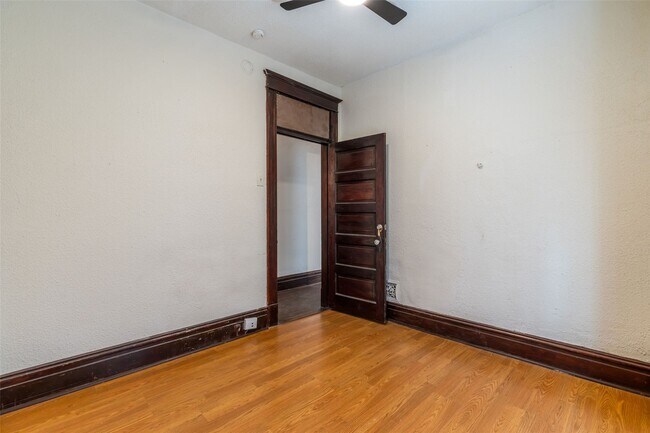Building Photo - 4818 Greer Ave