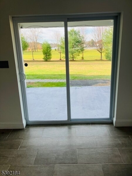 Building Photo - 310 Lake Shore N