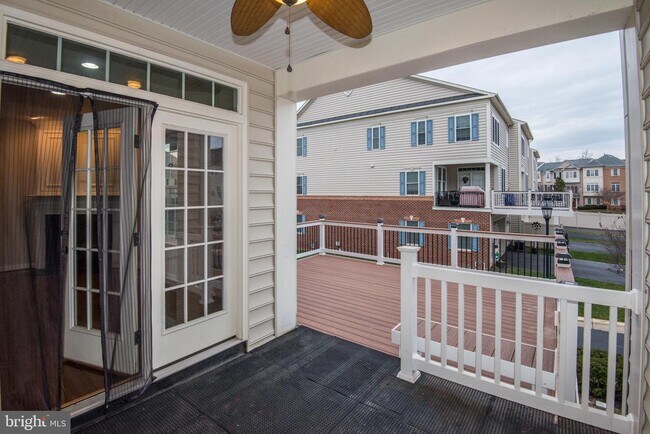 Building Photo - 24951 Avonlea Dr