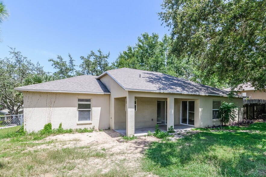 Building Photo - 914 Arbor Hill Cir