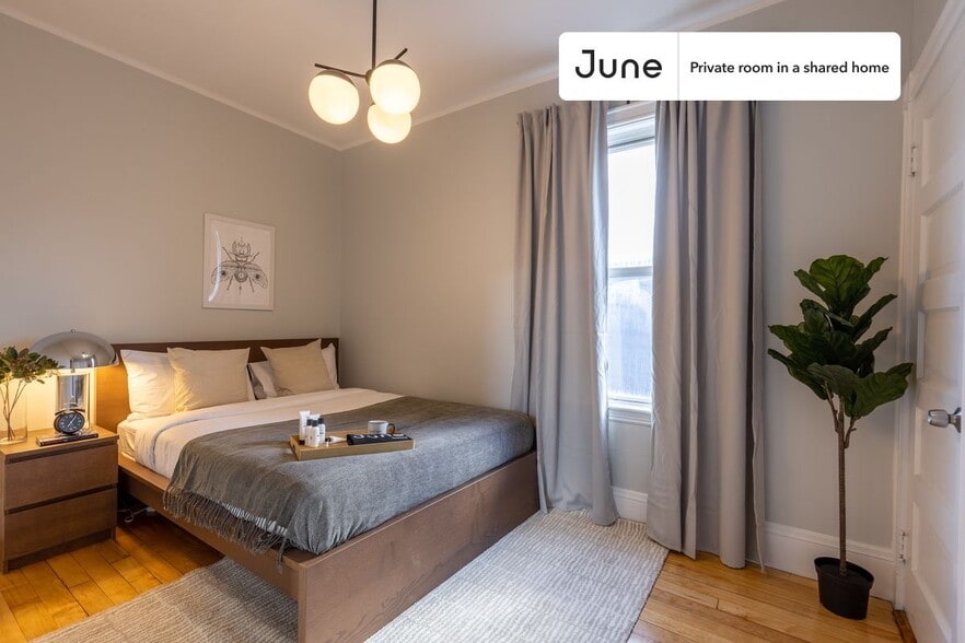 Primary Photo - Room in Shared 4 bed/2 bath home