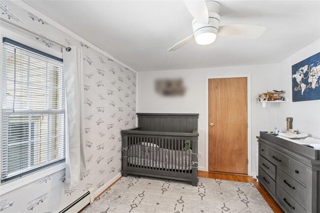 Building Photo - 306 McCall Ave