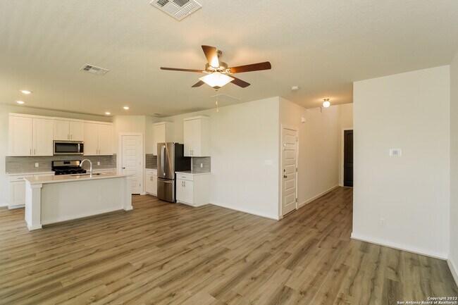 Building Photo - 15062 PALM DESERT COURT