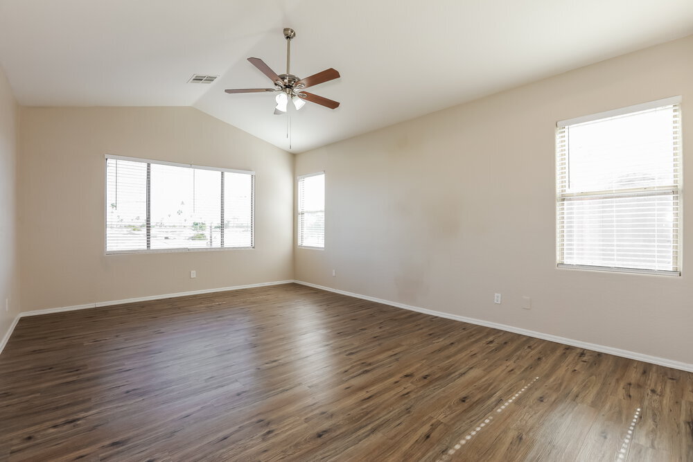 Building Photo - 125 N 22nd Pl