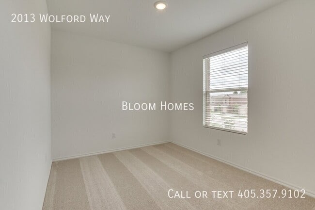 Building Photo - 2013 Wolford Wy