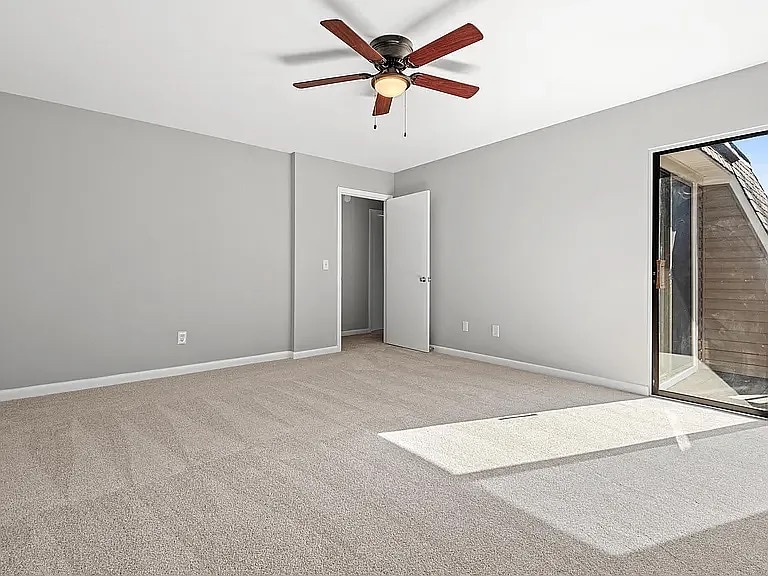 Building Photo - Room in Condo on Finley Forest Dr