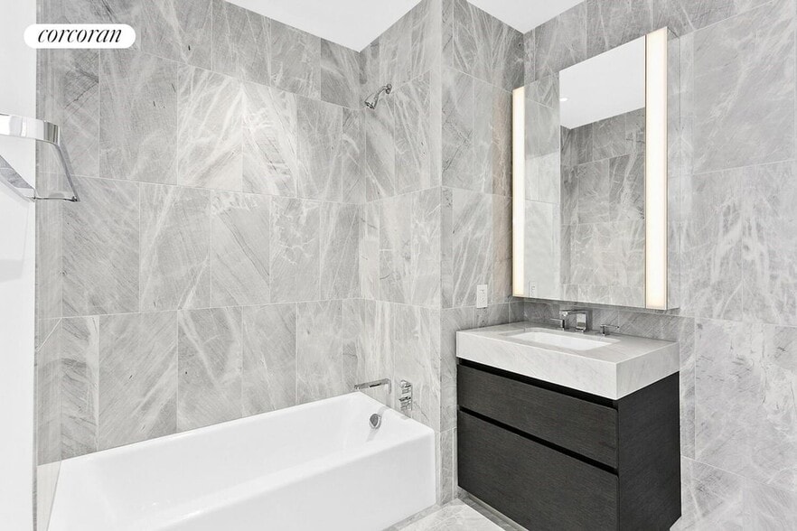 Building Photo - 15 Hudson Yards