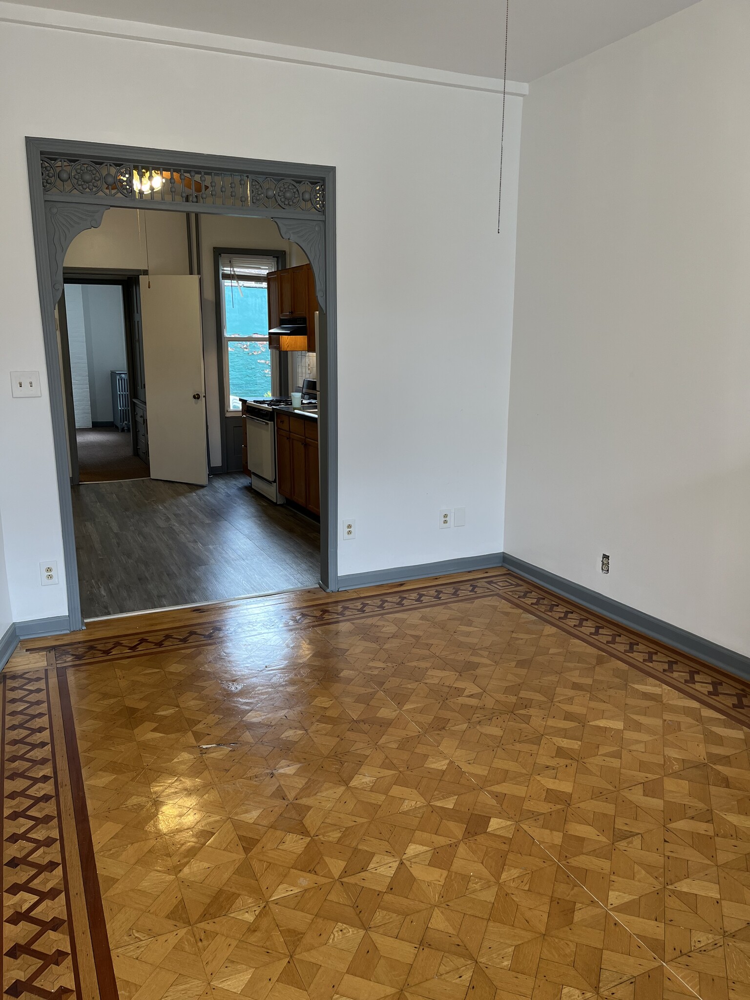 Beautiful parquet floors in living room - 43 First Street, Albany NY, USA