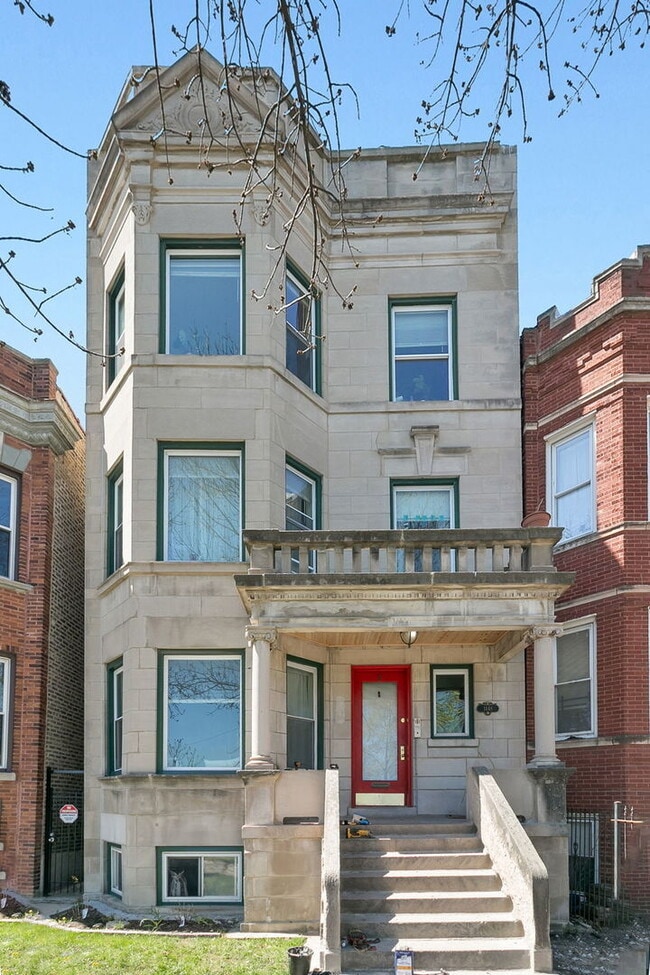 Building Photo - 1448 N Kedzie Ave