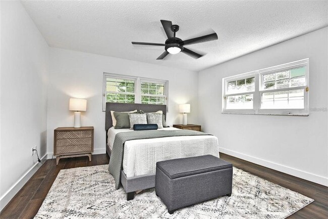 Building Photo - 112 Hillcrest Dr