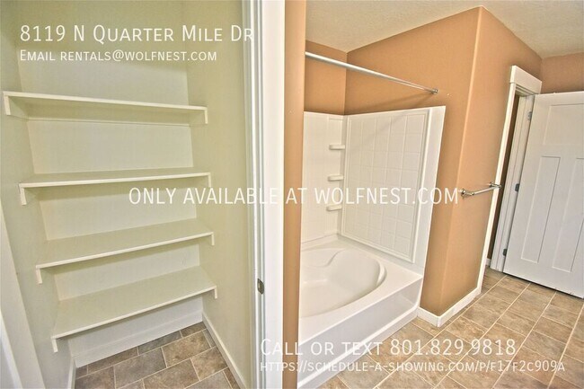 Building Photo - 8119 N Quarter Mile Dr-