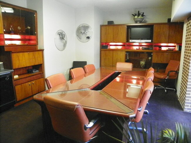 Building Photo - Burrowes Corner