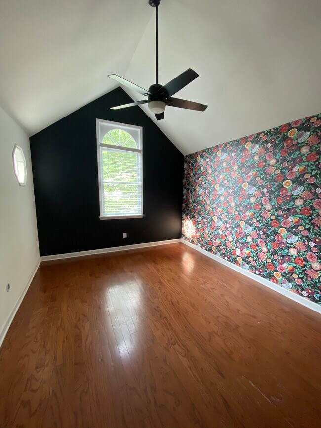 Building Photo - 702 Defoors Lndg NW