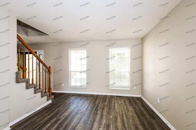 Building Photo - 14423 Williamsburg Manor Dr