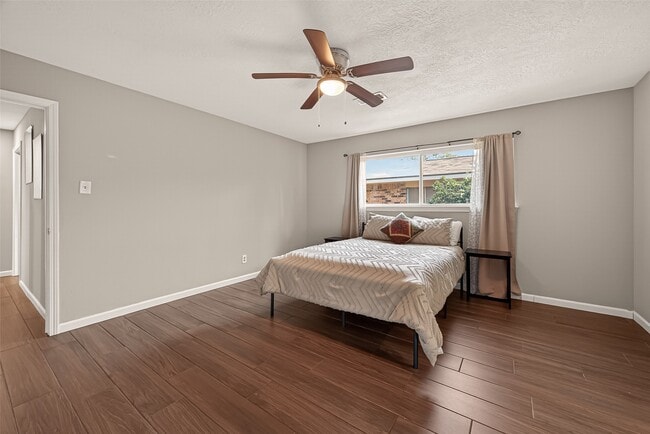 Building Photo - 8307 Carvel Ln