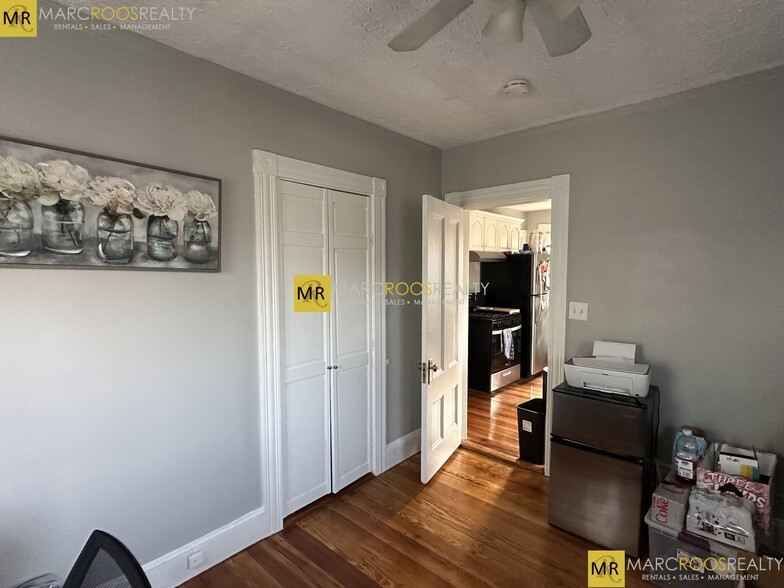 Building Photo - 135 Nonantum St