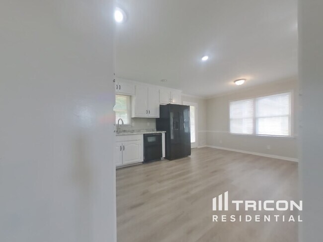 Building Photo - 1810 Woodberry Ct