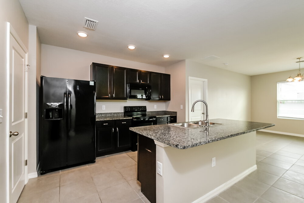Building Photo - 5015 Willow Preserve Wy
