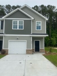 Building Photo - $500 off 1st months rent - Beautiful Town Home!! Available Now!