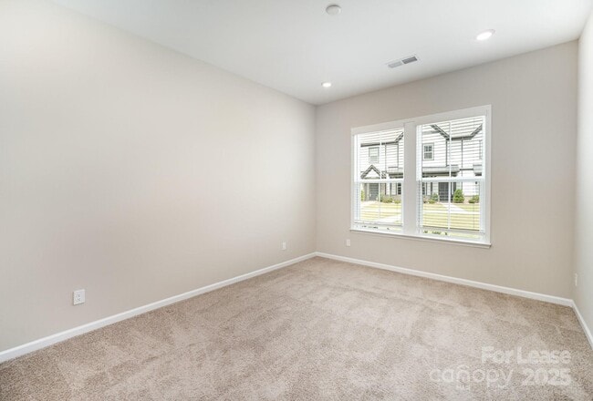 Building Photo - 5710 Gulch Pl