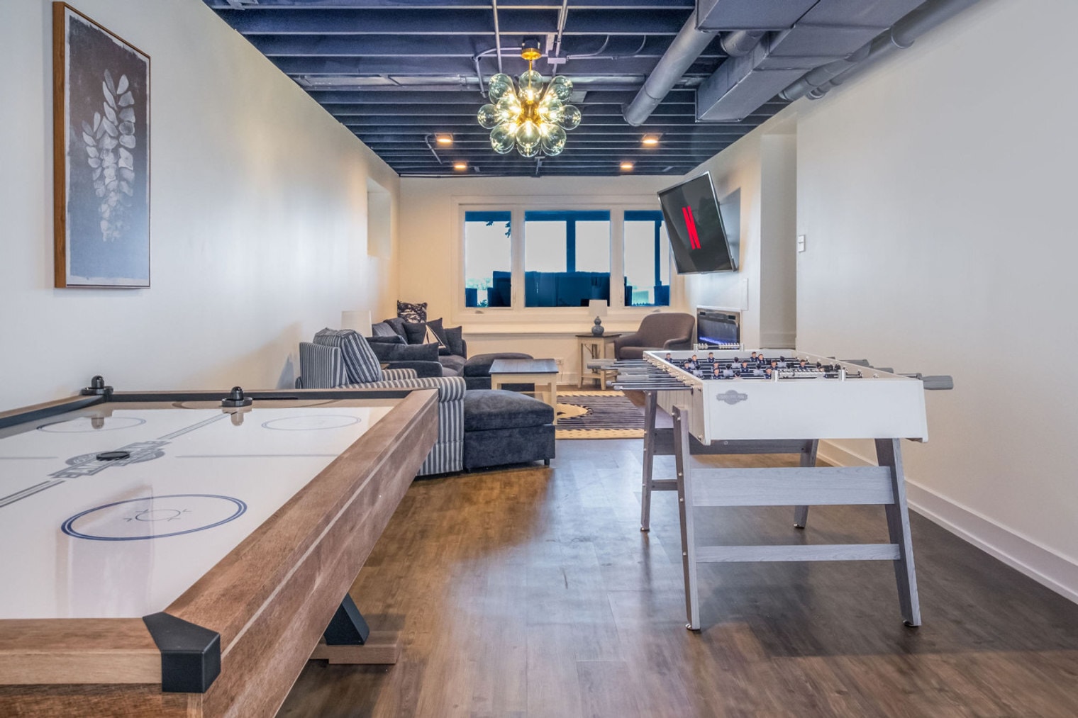 Building Photo - 184 Grand Ave