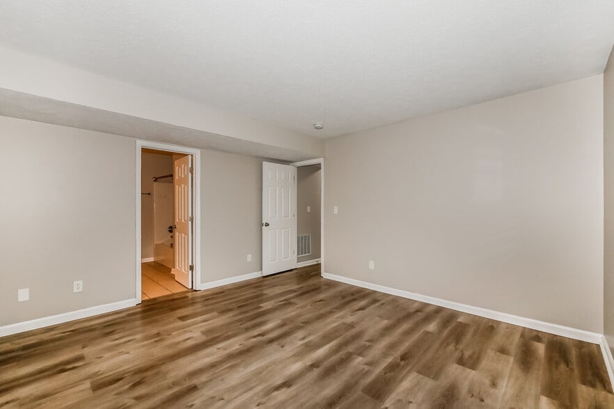Building Photo - 3329 Gainesville Ct