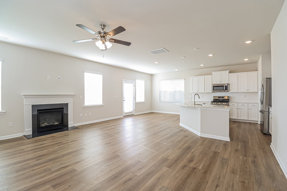 Building Photo - 1613 Swallow Tail Dr