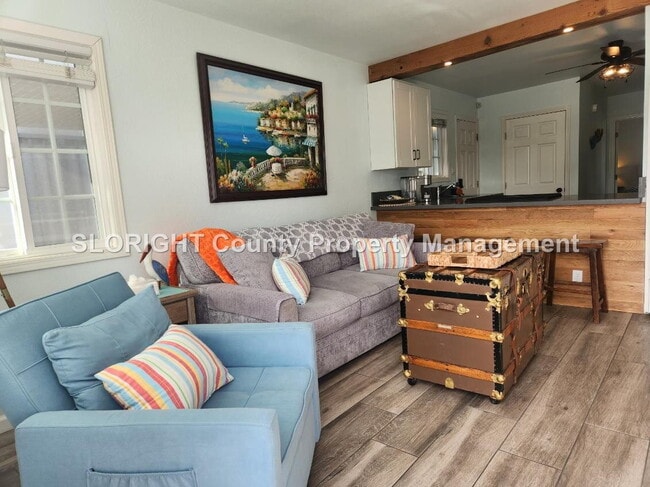Building Photo - AVAILABLE NOW - Updated Beachside Home in Pismo Beach - 1 Bed / 1 Bath