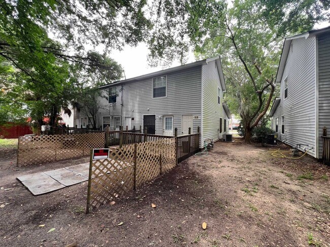 Building Photo - 2477 Nugget Ln