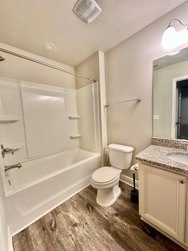 Building Photo - 89 Crossing Ln