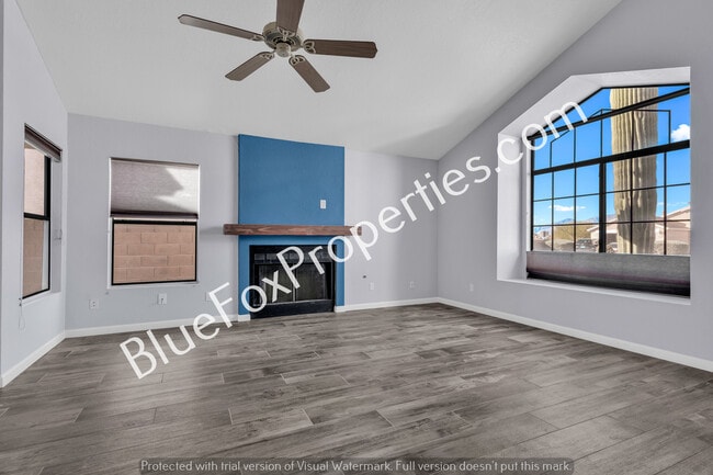 Building Photo - 9810 Amarosa